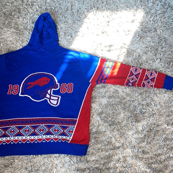 Exclusive Buffalo Bills Sweater Hoodie - Picture 6 of 7